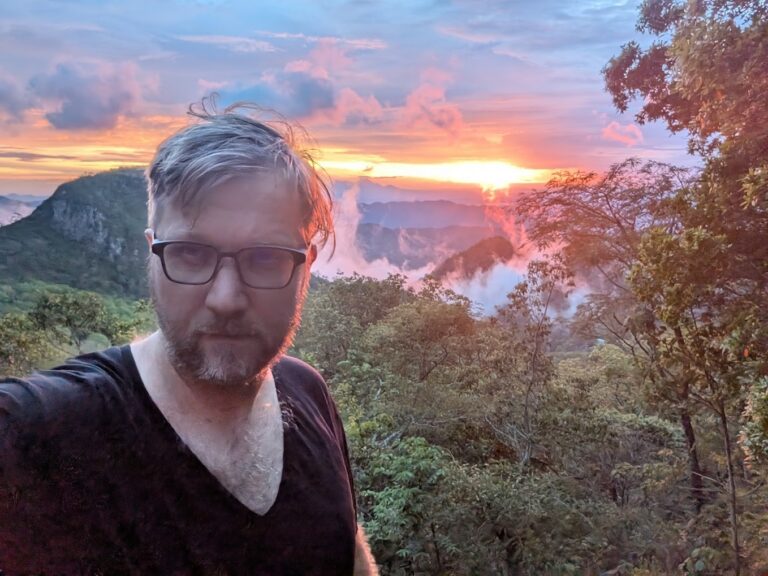 The author at the Mirador Los Ranchitos viewpoint